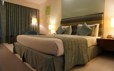 Hotels need effective logistics if they want to survive